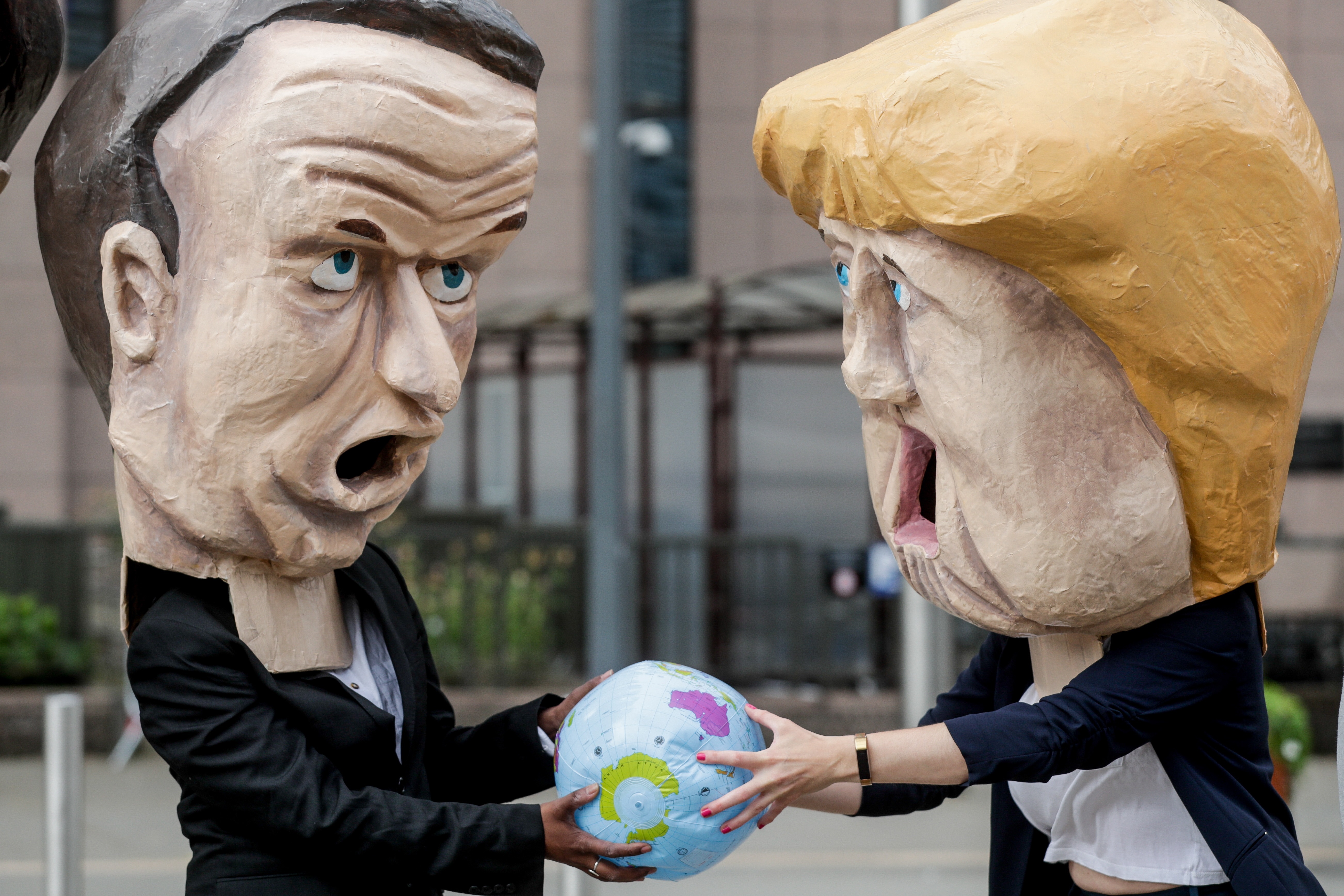 Manifestación en Bruselas a propósito de la reunión del G20. Foto: EFE
